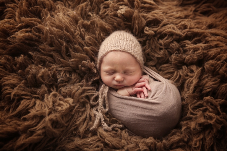 Holly Springs newborn photographer - baby wrapped in a bundle - Nicola Lane Photography